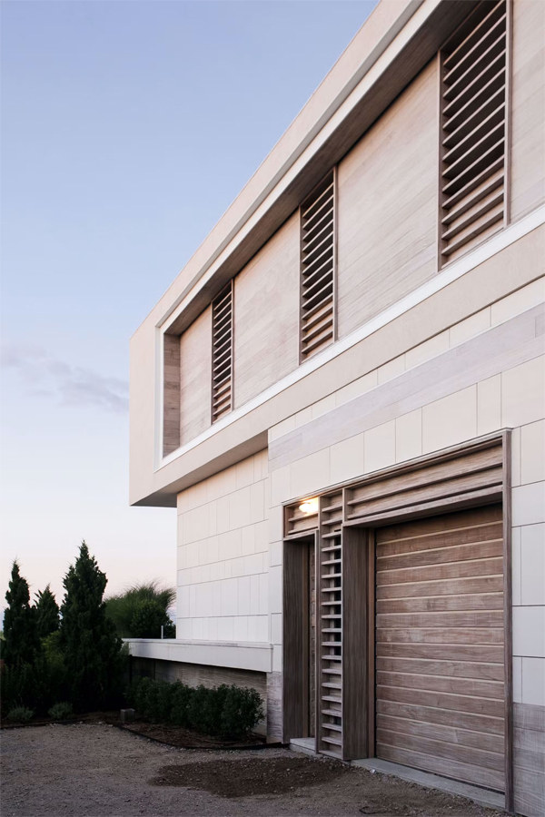 hamptons modern home cost analysis