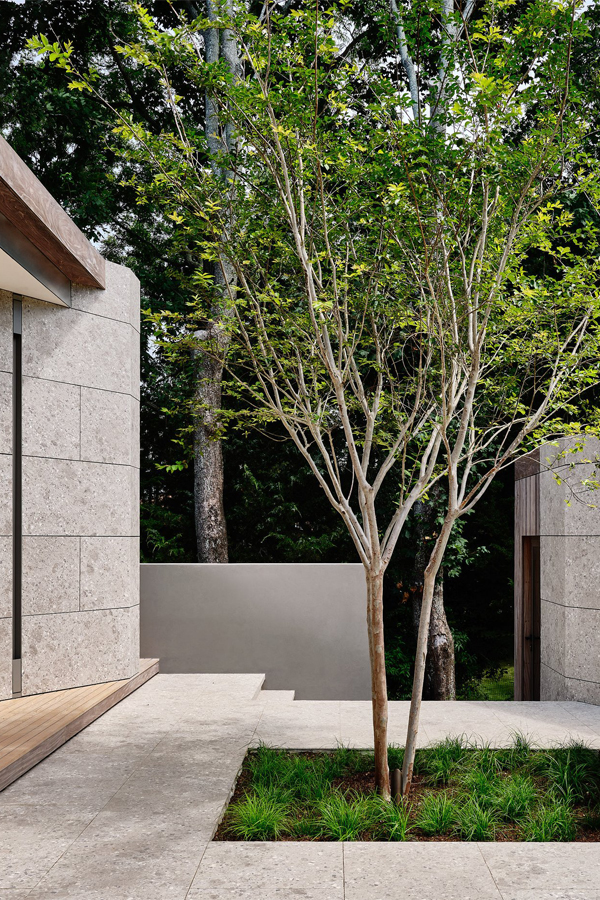 total costs for a hudson valley modern home